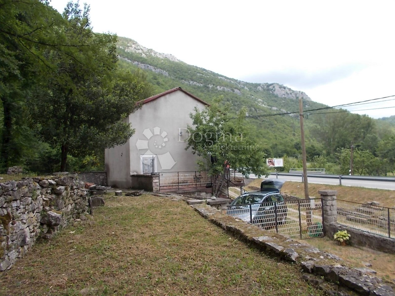 Kuća Na prodaju - ISTARSKA  BUZET 