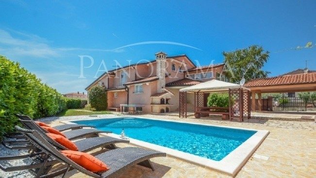 Kuća na prodaju 280 m² – Vodnjan