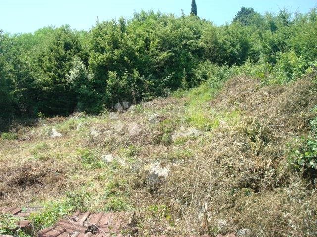 Pozemek na prodej 720 m² – Pobri