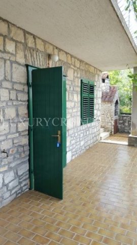 House For sale - Splitsko-dalmatinska šolta - foto 3/12
