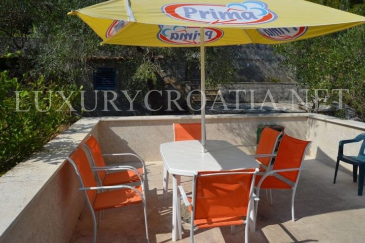 House For sale - Splitsko-dalmatinska šolta - foto 5/12