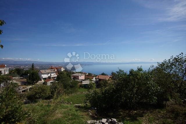 Terreno in vendita 800 m² – Bregi