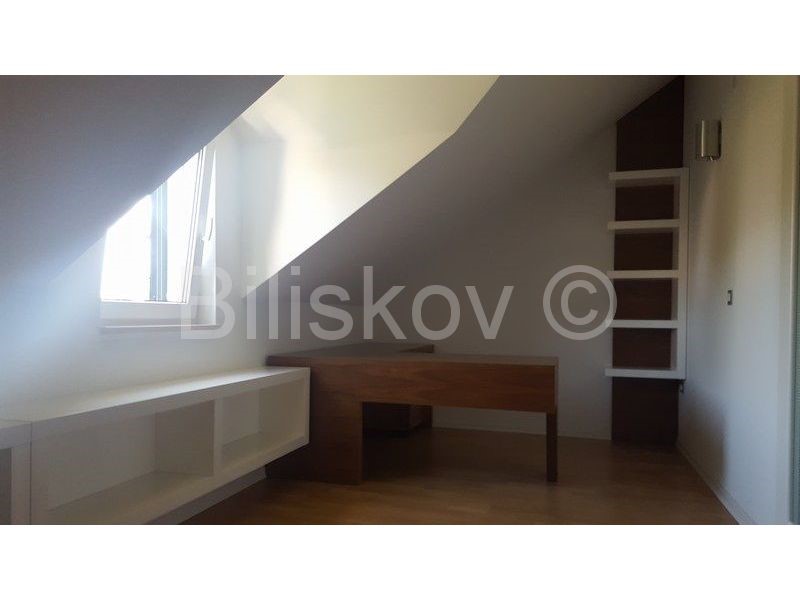 Apartment Zu verkaufen - SPLITSKO-DALMATINSKA  BRAČ 