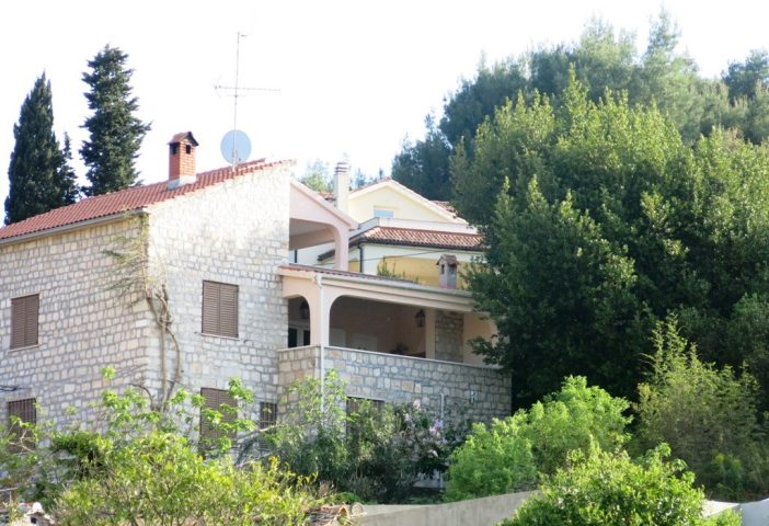 Hiša Naprodaj - Splitsko-dalmatinska Brač - foto 2/16