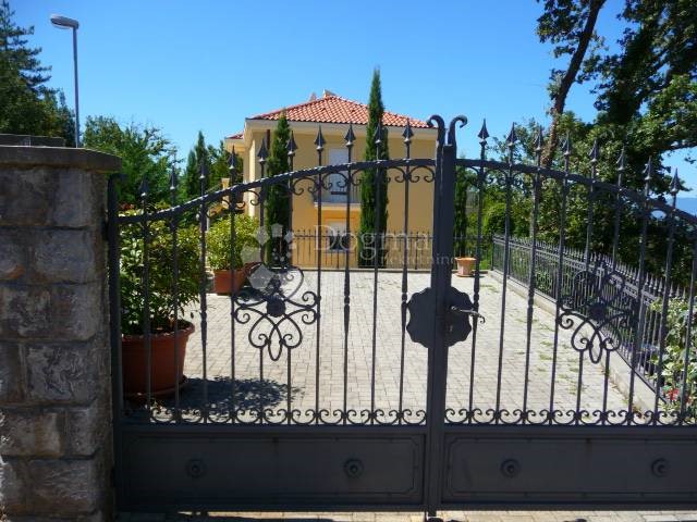 House For sale - PRIMORSKO-GORANSKA  Krk