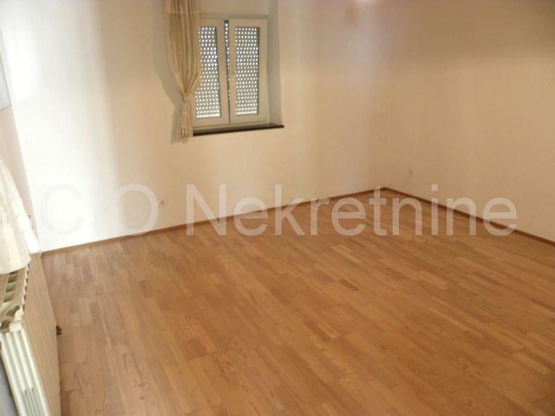 Dům Na prodej - SPLITSKO-DALMATINSKA  KAŠTELA 