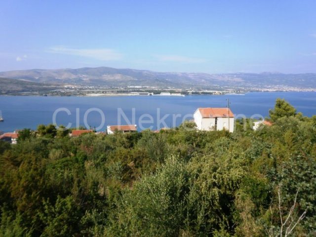 Pozemek na prodej 3226 m² – Žedno