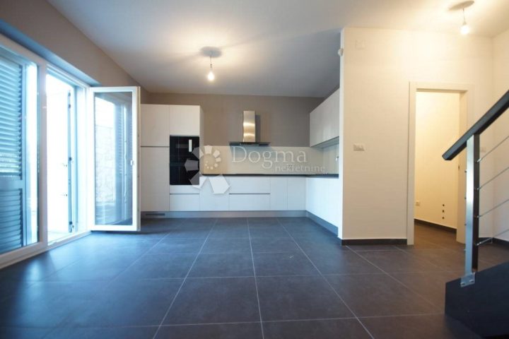 Stan na prodaju 113 m² – Lovran
