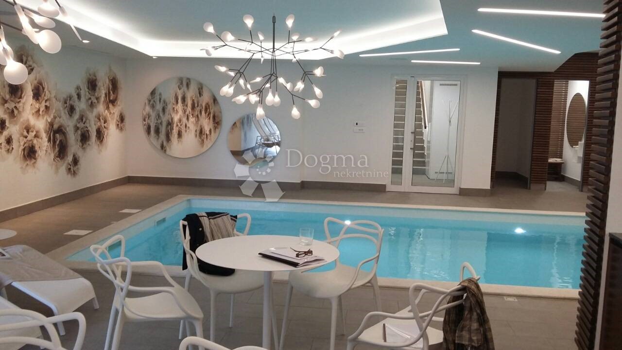 Apartma Naprodaj - PRIMORSKO-GORANSKA  Lovran