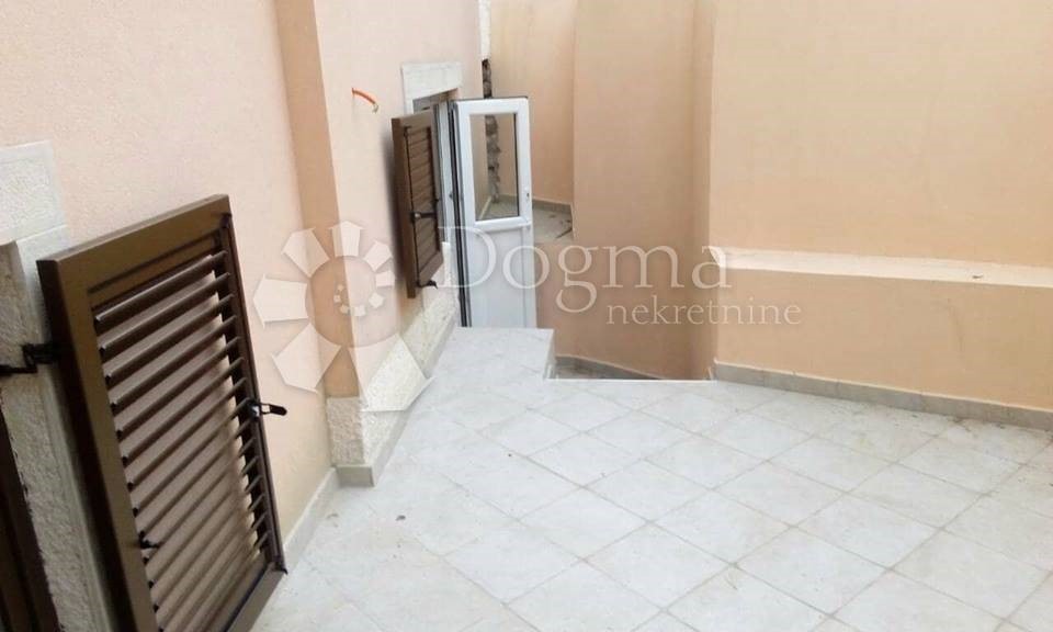 Apartmán Na prodej - PRIMORSKO-GORANSKA  MALI LOŠINJ 