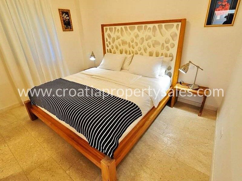 House For sale - SPLITSKO-DALMATINSKA  HVAR 