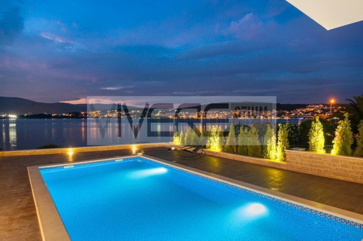 Casa in vendita 250 m² – Čiovo