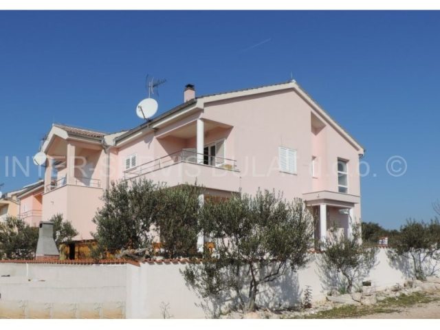Kuća na prodaju 120 m² – Vodice