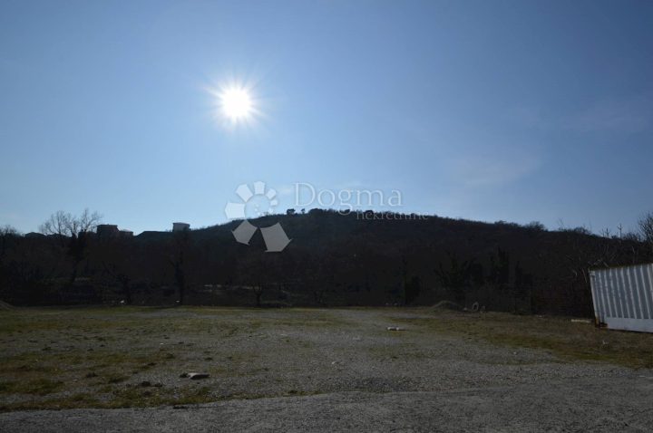 Parcela za najem 2740 m² – Novi Vinodolski