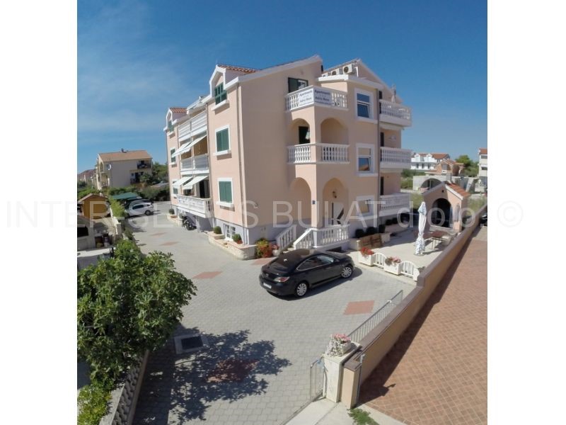 Casa In vendita - ŠIBENSKO-KNINSKA  VODICE 