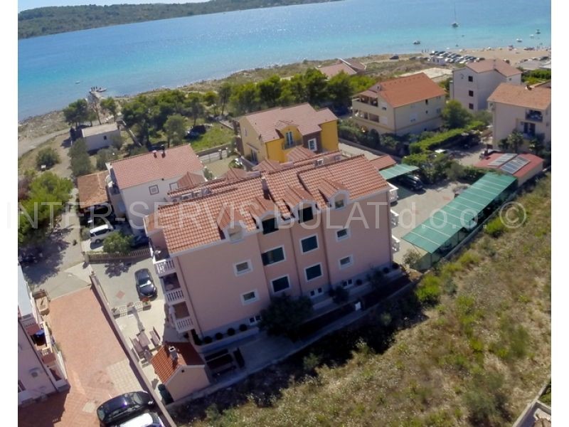 Casa In vendita - ŠIBENSKO-KNINSKA  VODICE 