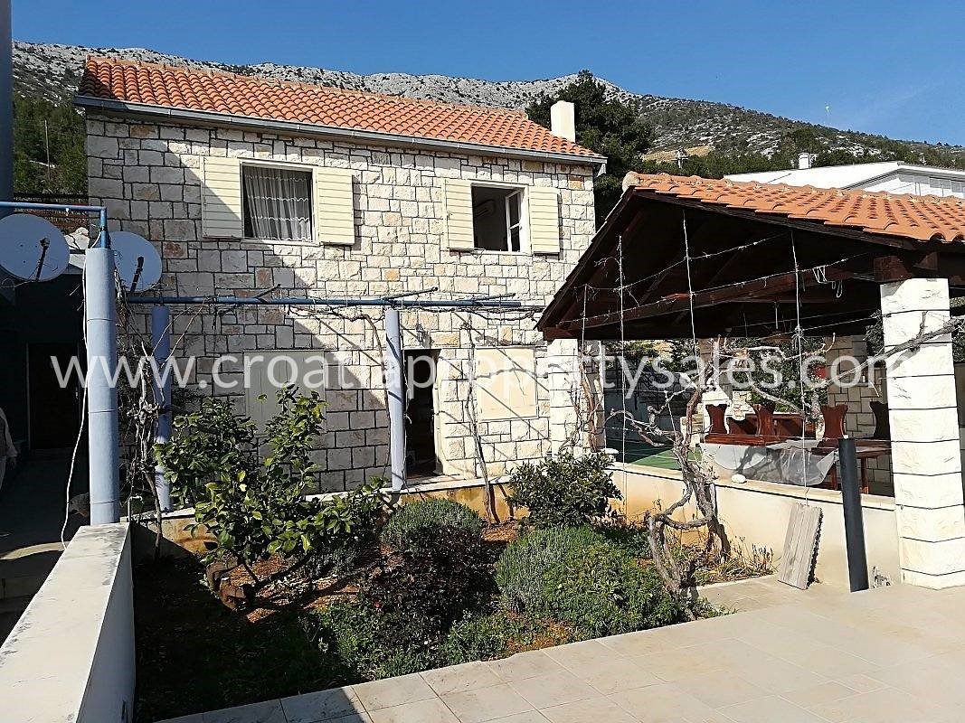 Haus Zu verkaufen - SPLITSKO-DALMATINSKA  HVAR 