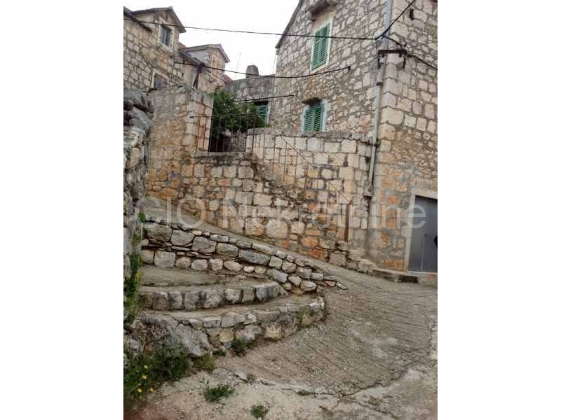 House For sale - SPLITSKO-DALMATINSKA  BRAČ 