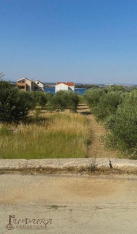 Pozemok na predaj 1259 m² – Kraj