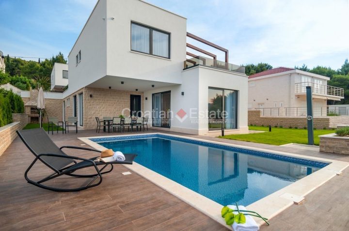 Casa in vendita 250 m² – Čiovo