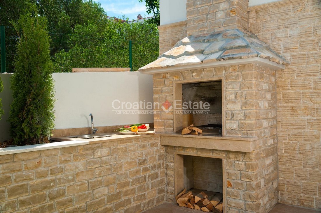 Casa In vendita - SPLITSKO-DALMATINSKA  ČIOVO 