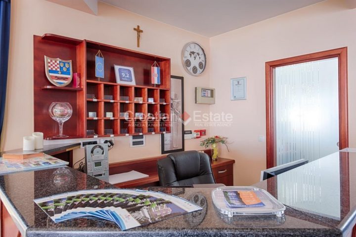 Poslovni prostori Naprodaj - Splitsko-dalmatinska Trogir - foto 2/20