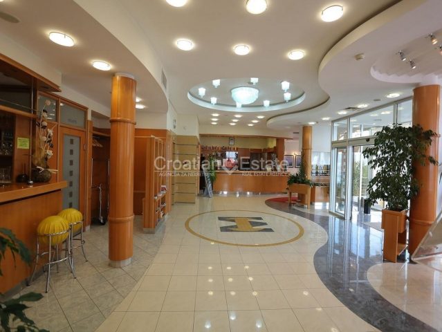 Komerčné Na predaj - Primorsko-goranska Crikvenica - foto 3/14