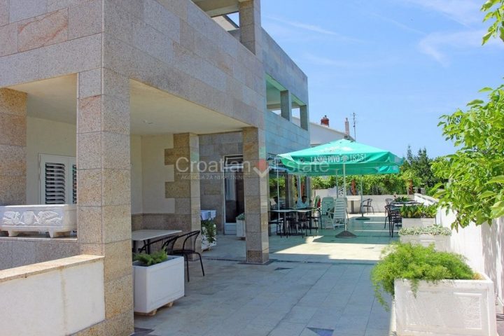 Poslovni prostor Na prodaju - Splitsko-dalmatinska Brač - foto 5/13