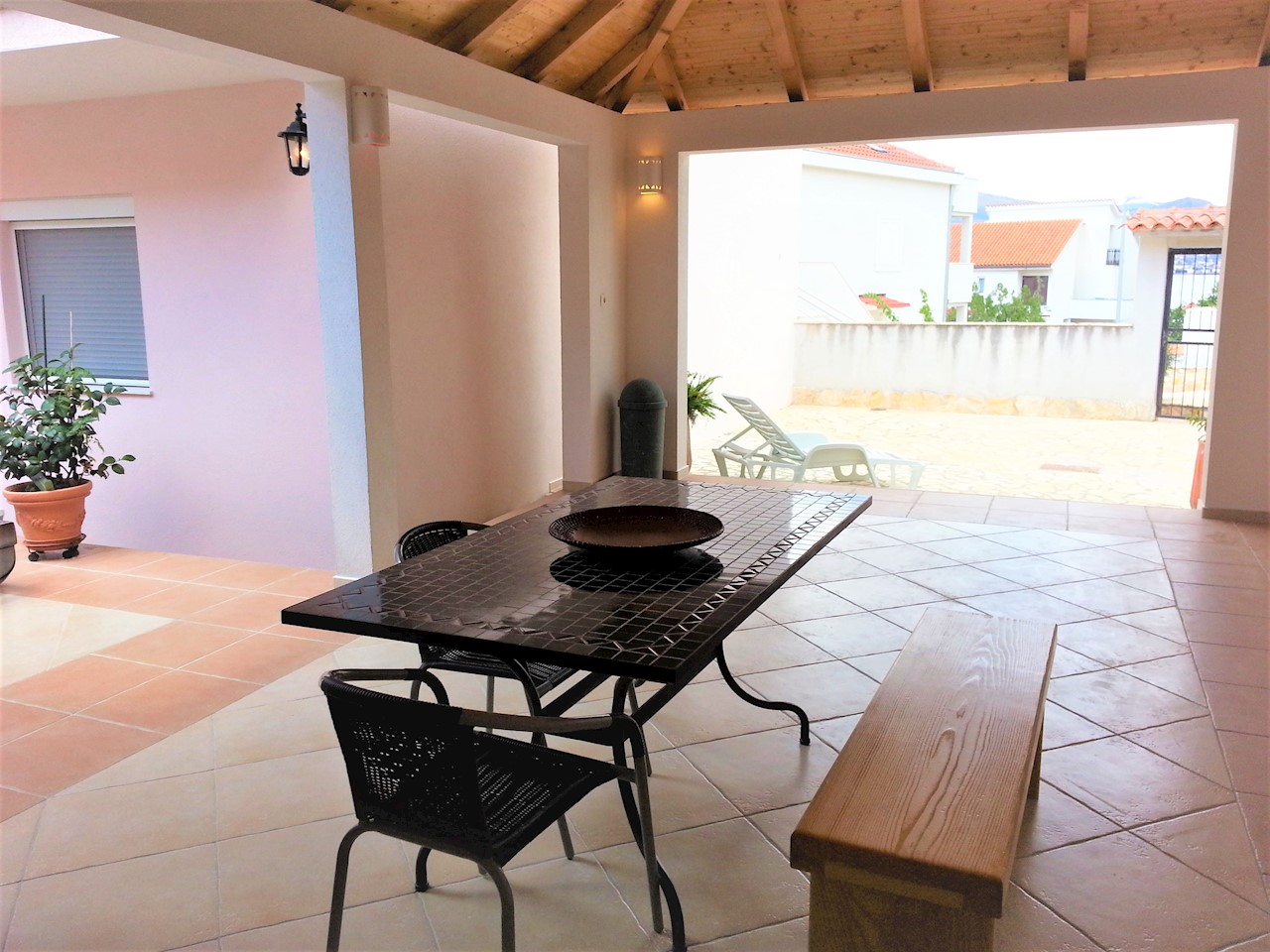 Casa In vendita - SPLITSKO-DALMATINSKA  ČIOVO 