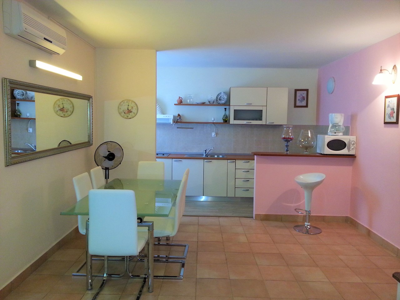Casa In vendita - SPLITSKO-DALMATINSKA  ČIOVO 