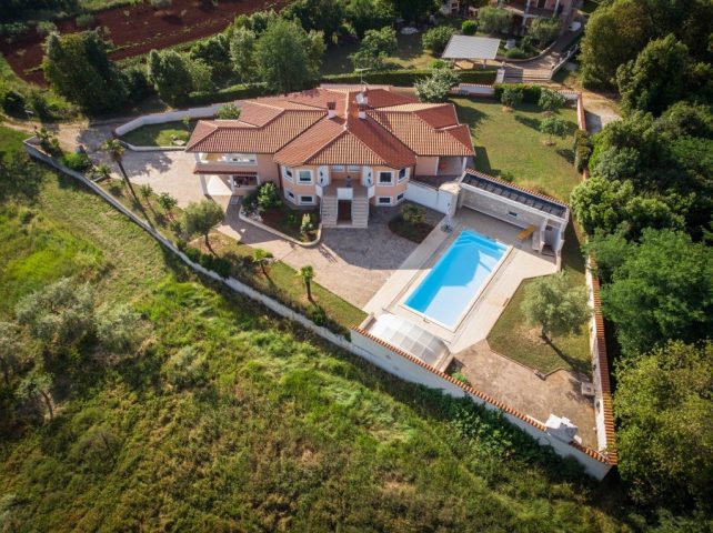 Haus zu verkaufen 400 m² – Lovrečica
