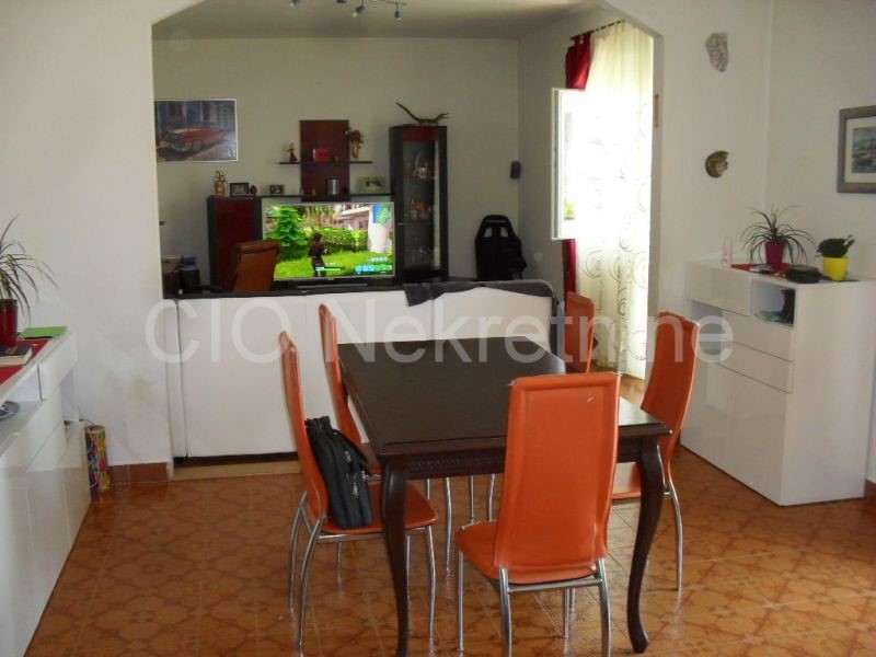 Apartment Zu verkaufen - SPLITSKO-DALMATINSKA  TROGIR 