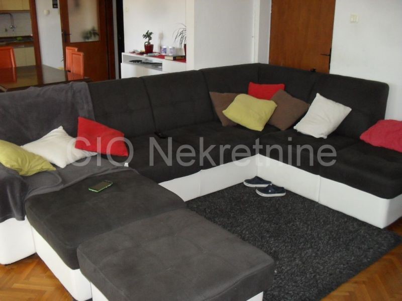 Apartment Zu verkaufen - SPLITSKO-DALMATINSKA  TROGIR 