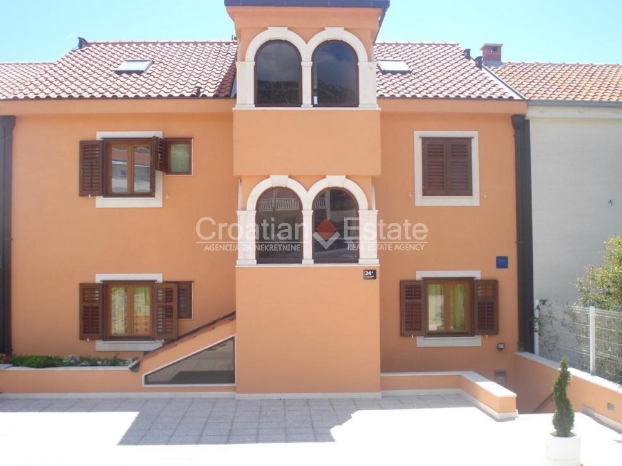 House For sale - SPLITSKO-DALMATINSKA  BRAČ 