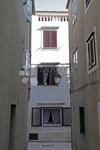 House for sale 176 m² – Pag