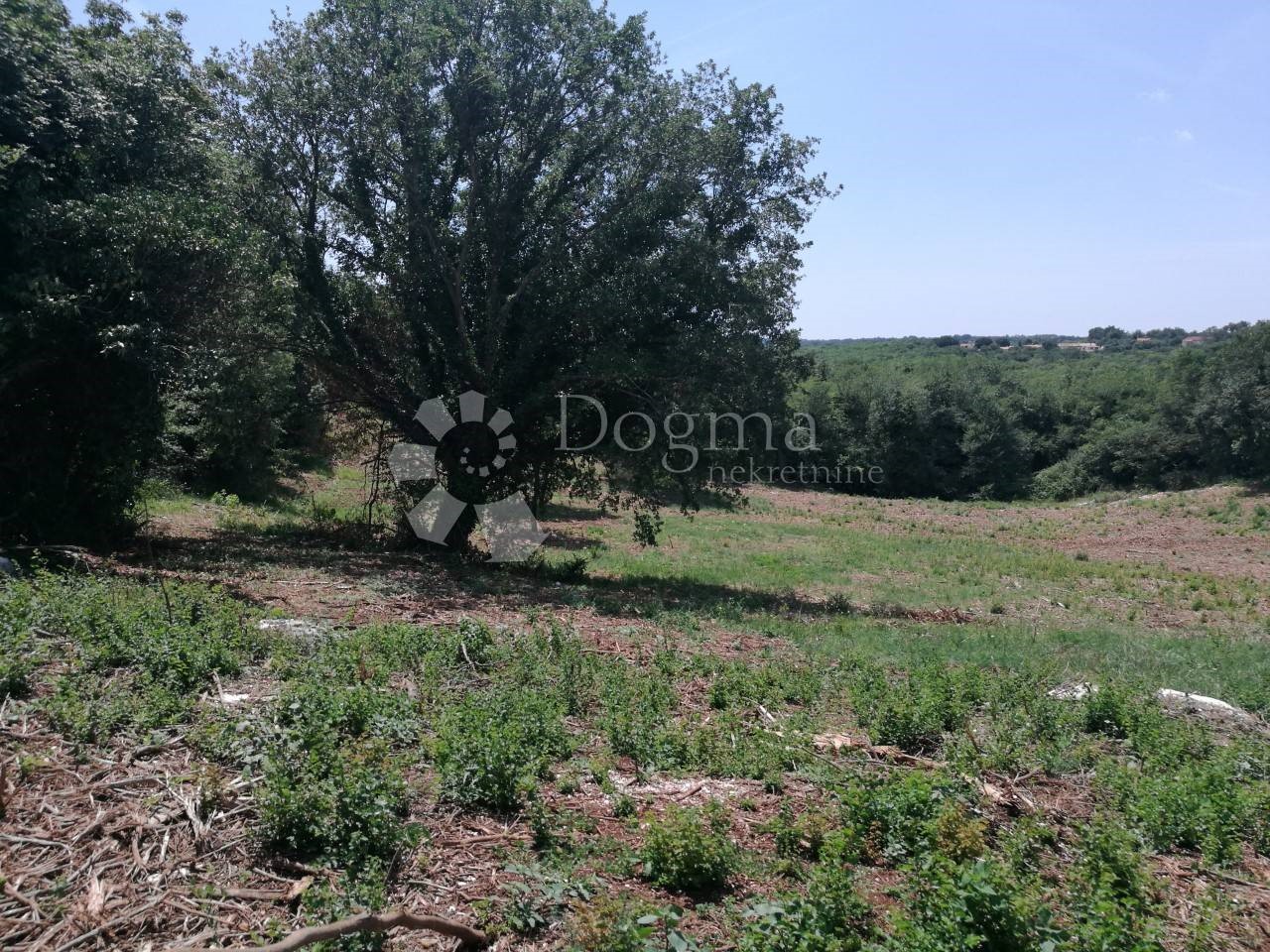 Parcela Naprodaj - ISTARSKA  Barban