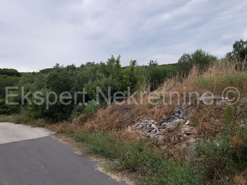 Pozemok Na predaj - SPLITSKO-DALMATINSKA  Čiovo