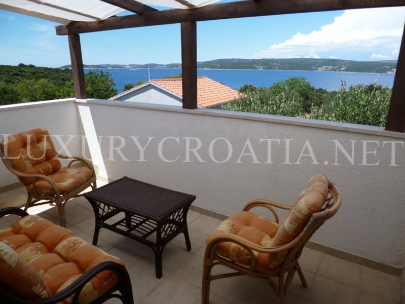 Casa In vendita - SPLITSKO-DALMATINSKA  TROGIR 