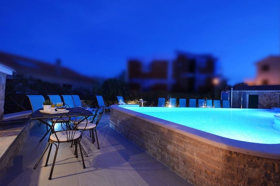 House For sale - SPLITSKO-DALMATINSKA  ČIOVO 