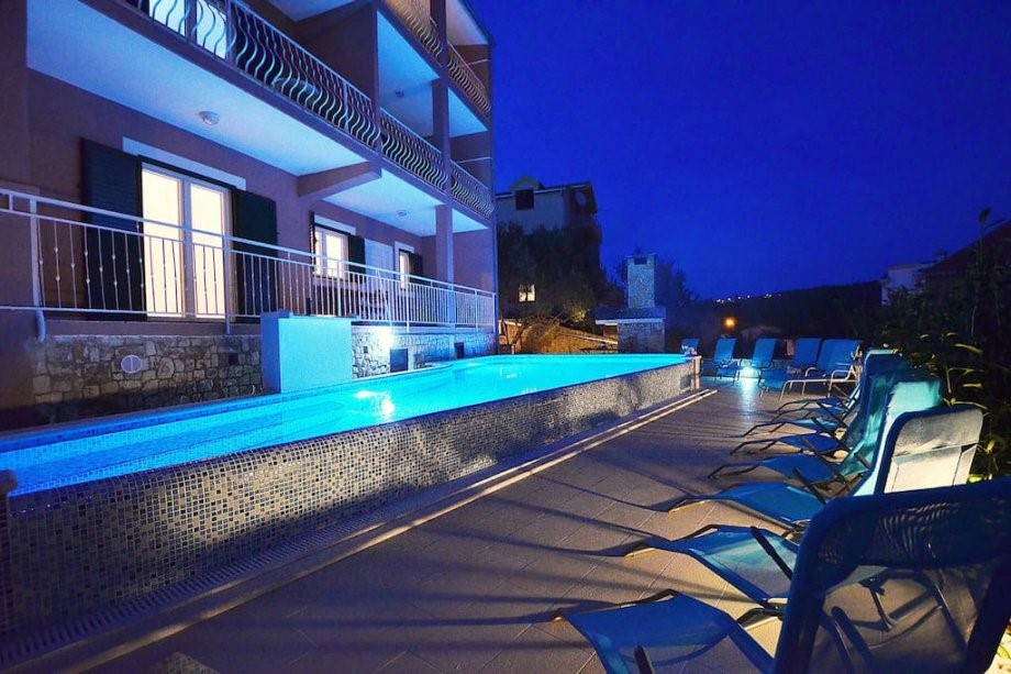 House For sale - SPLITSKO-DALMATINSKA  ČIOVO 