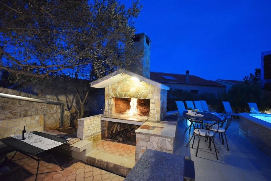 House For sale - SPLITSKO-DALMATINSKA  ČIOVO 