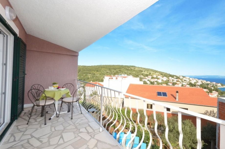 House For sale - SPLITSKO-DALMATINSKA  ČIOVO 