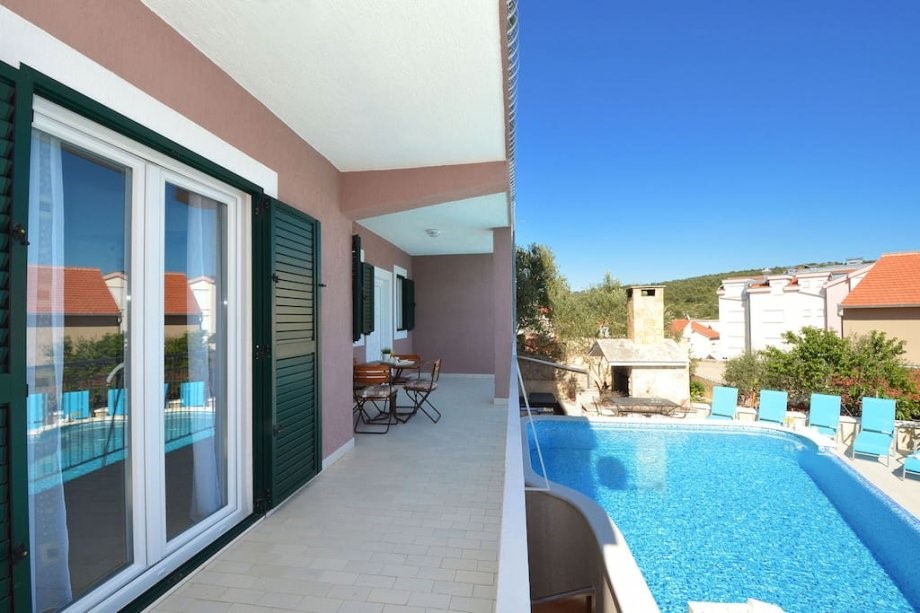 House For sale - SPLITSKO-DALMATINSKA  ČIOVO 