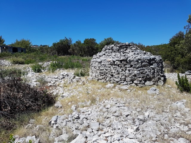 Terreno In vendita - SPLITSKO-DALMATINSKA  ŠOLTA 