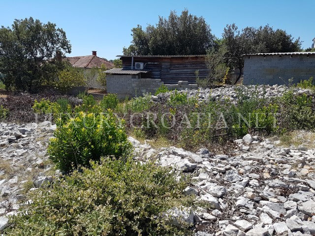 Land For sale - SPLITSKO-DALMATINSKA  ŠOLTA 