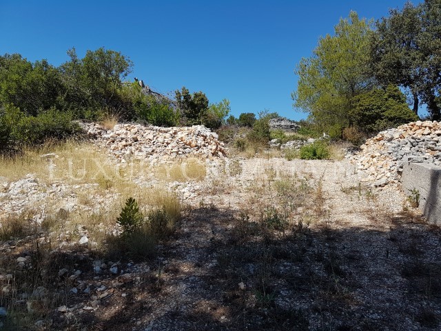 Terreno In vendita - SPLITSKO-DALMATINSKA  ŠOLTA 