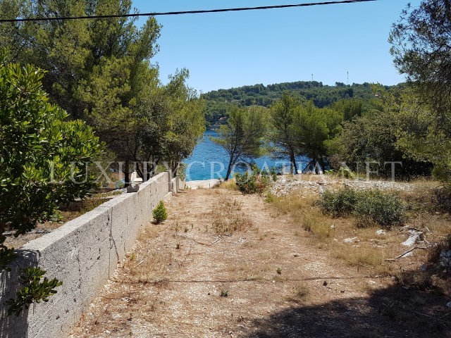 Terreno In vendita - SPLITSKO-DALMATINSKA  ŠOLTA 