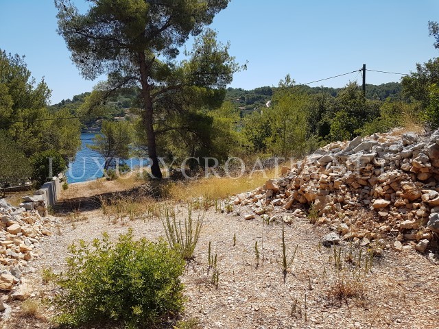 Land For sale - SPLITSKO-DALMATINSKA  ŠOLTA 