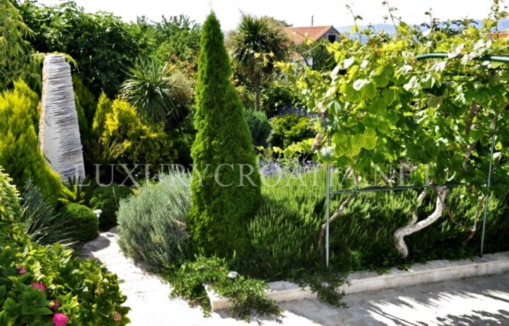 Haus Zu verkaufen - Splitsko-dalmatinska Brač - foto 5/18
