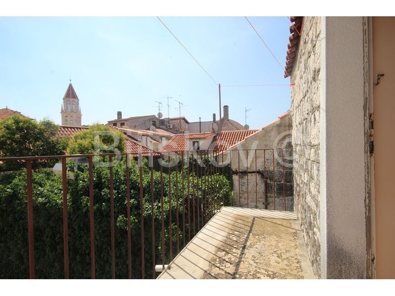 Casa In vendita - SPLITSKO-DALMATINSKA  TROGIR 